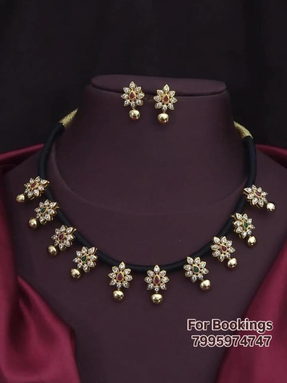 Black Thread Necklace Set 1
