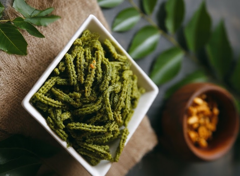 Curry Leaves Murukulu