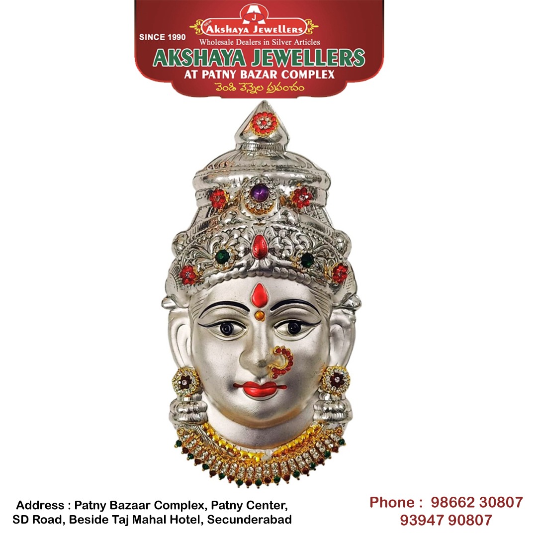 lakshmi idol