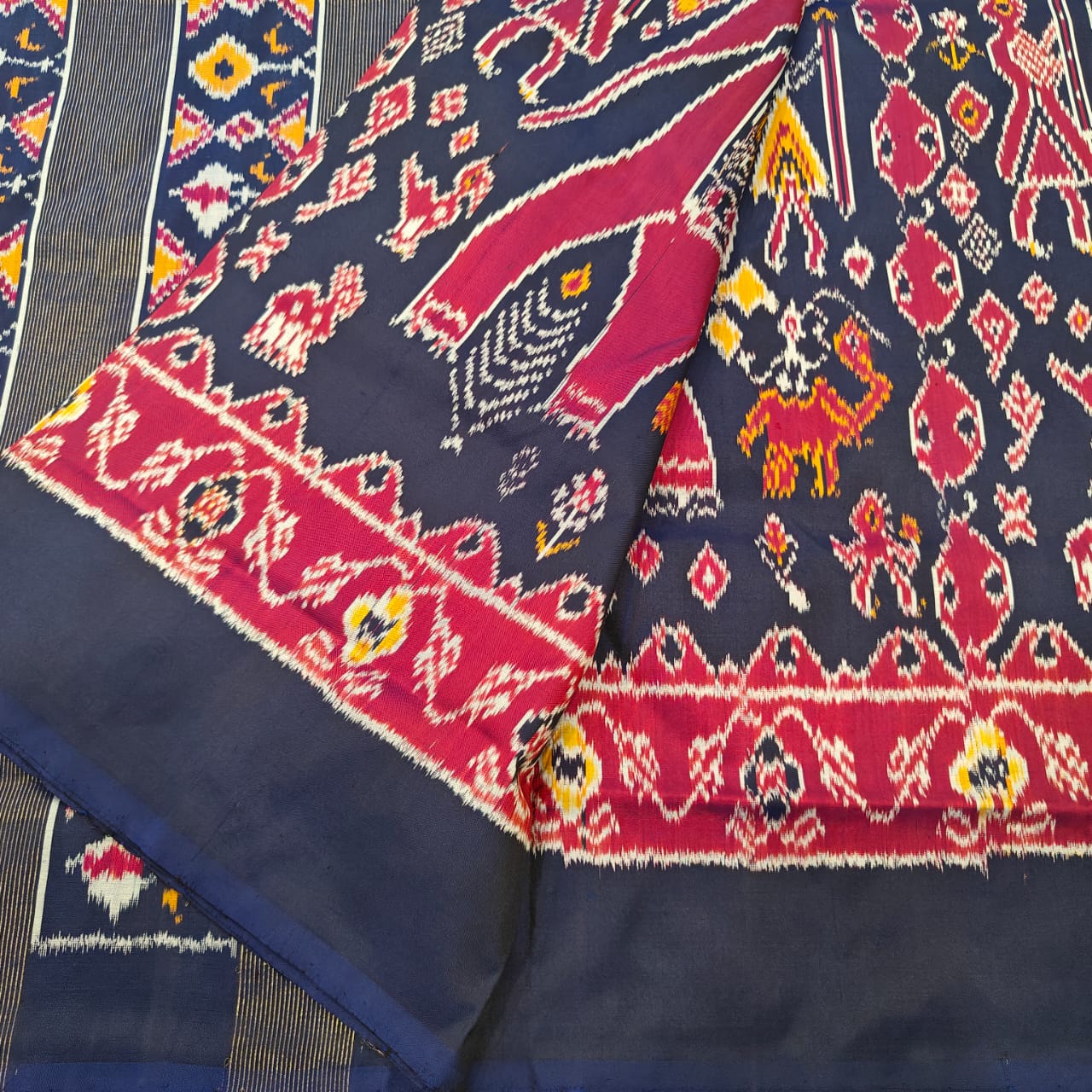 pochampally ikkat designer silk sarees