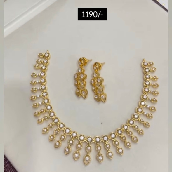 Mini Necklace with Earrings