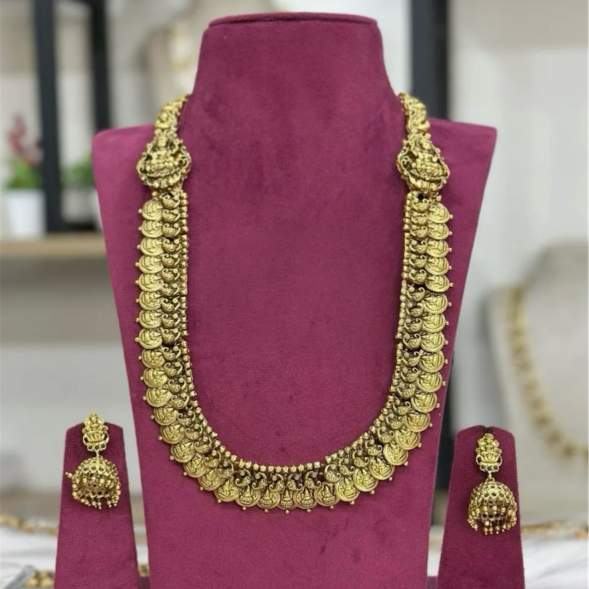 kasula haram with earrings