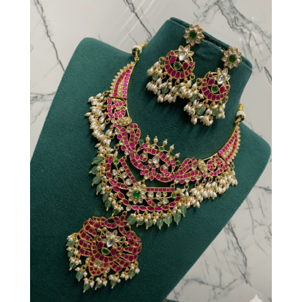 Jadakundan neckset