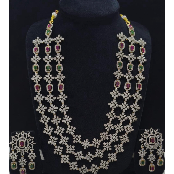 Diamond multilayer neckset