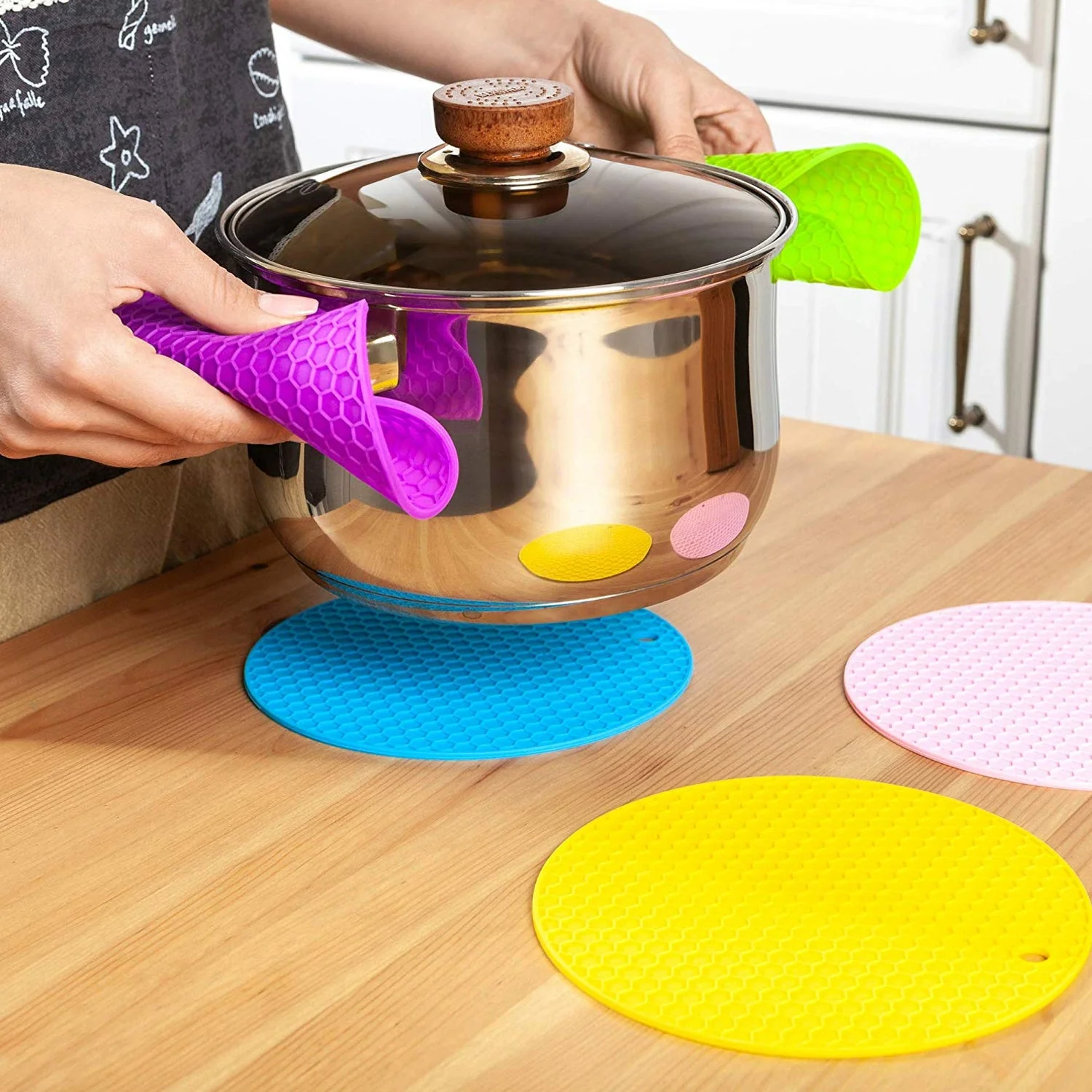 5 Silicon Hot Pads for Multi Purpose Kitchen Use, Hot Pot Holder