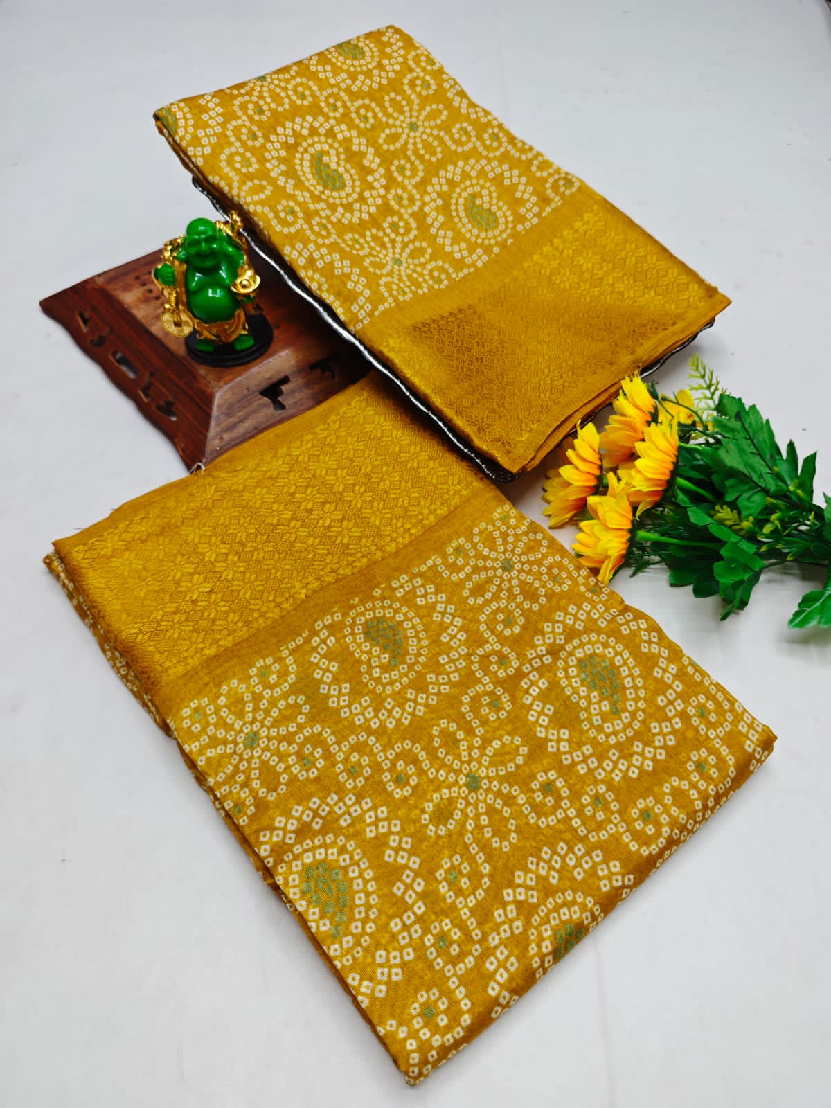 Dola Silk Saree with Dots Print & Banarasi Border