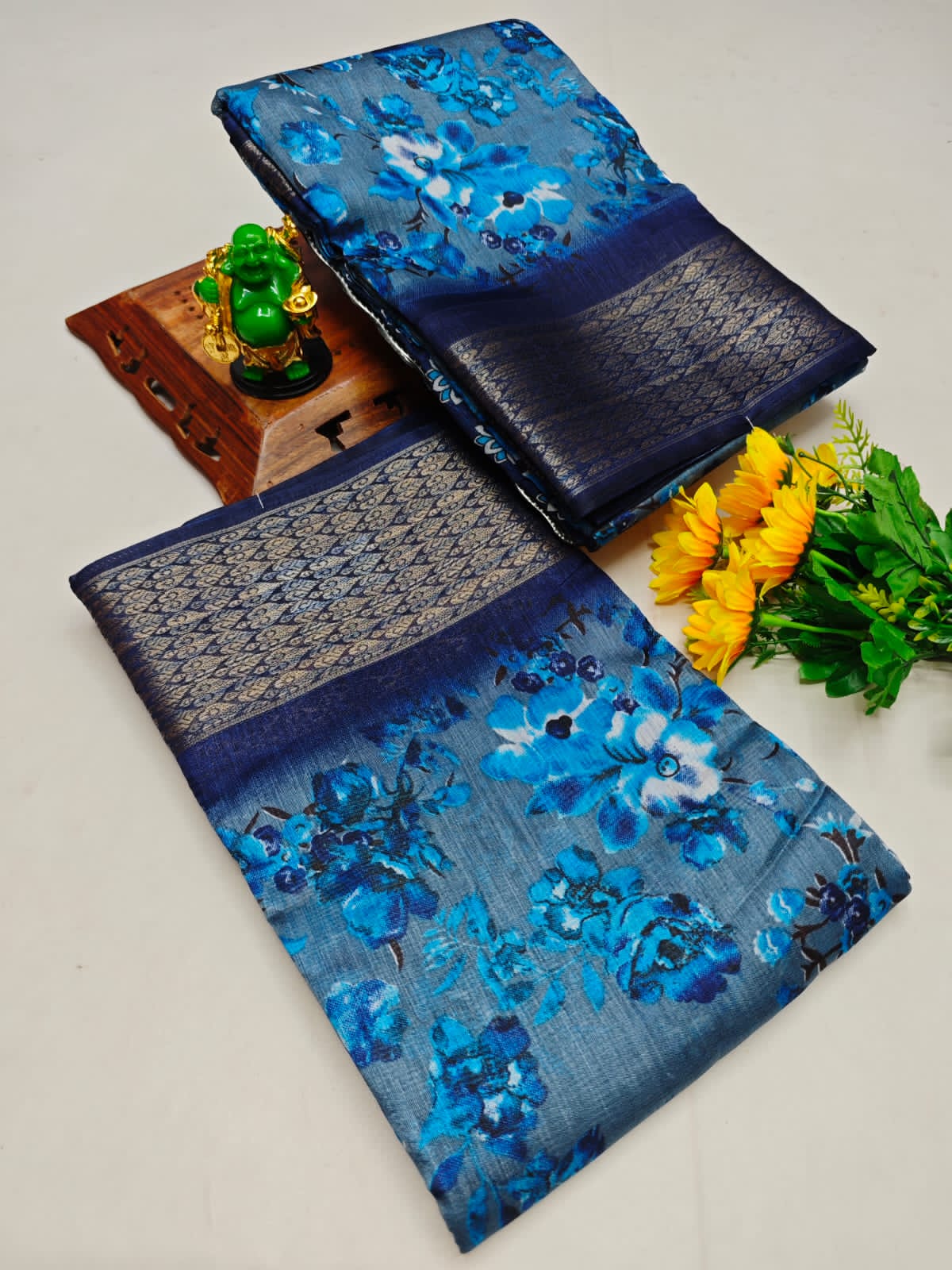 Dola Silk Blue Saree with Floral Leaf Motifs & Banarasi Border