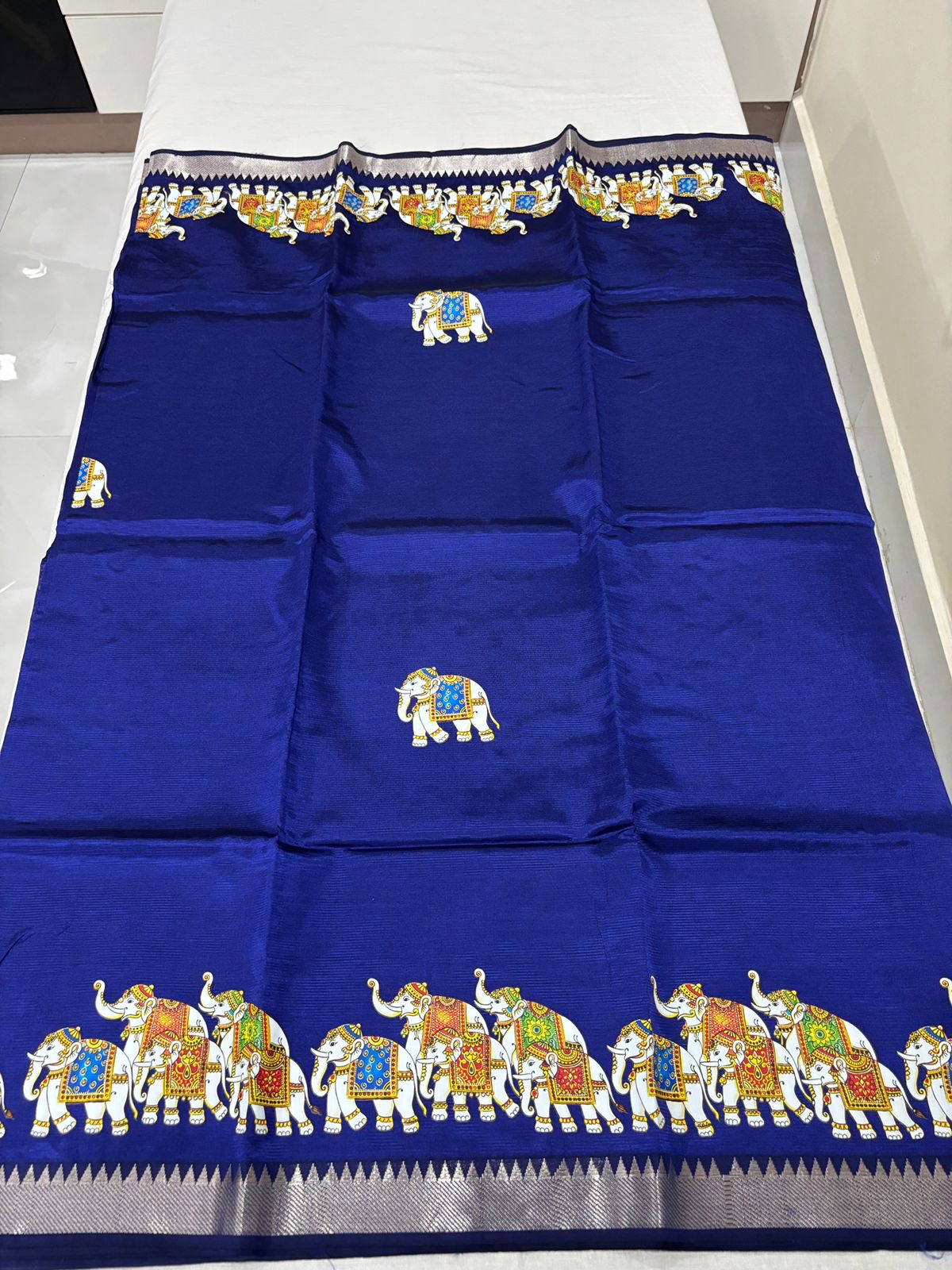 Tanjore paint