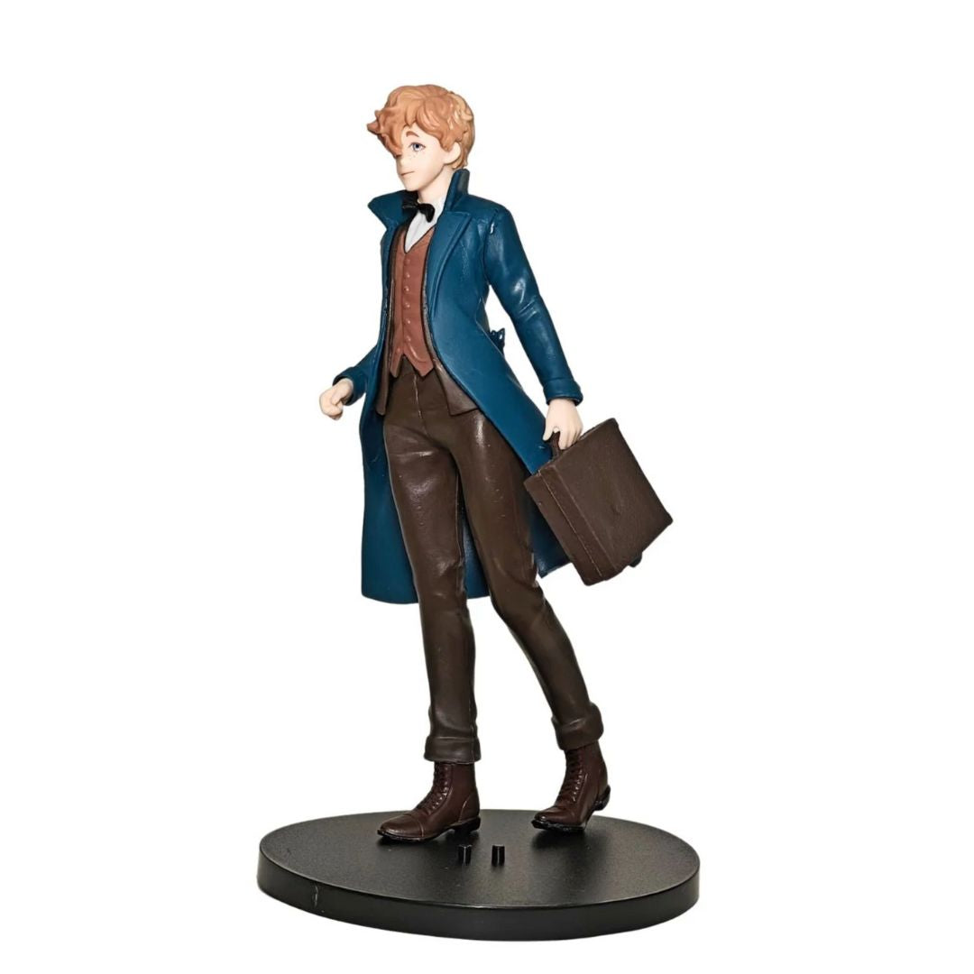 figure of Newt Scamander from the Fantastic Beasts film series.  Action Figure 17.5 cm