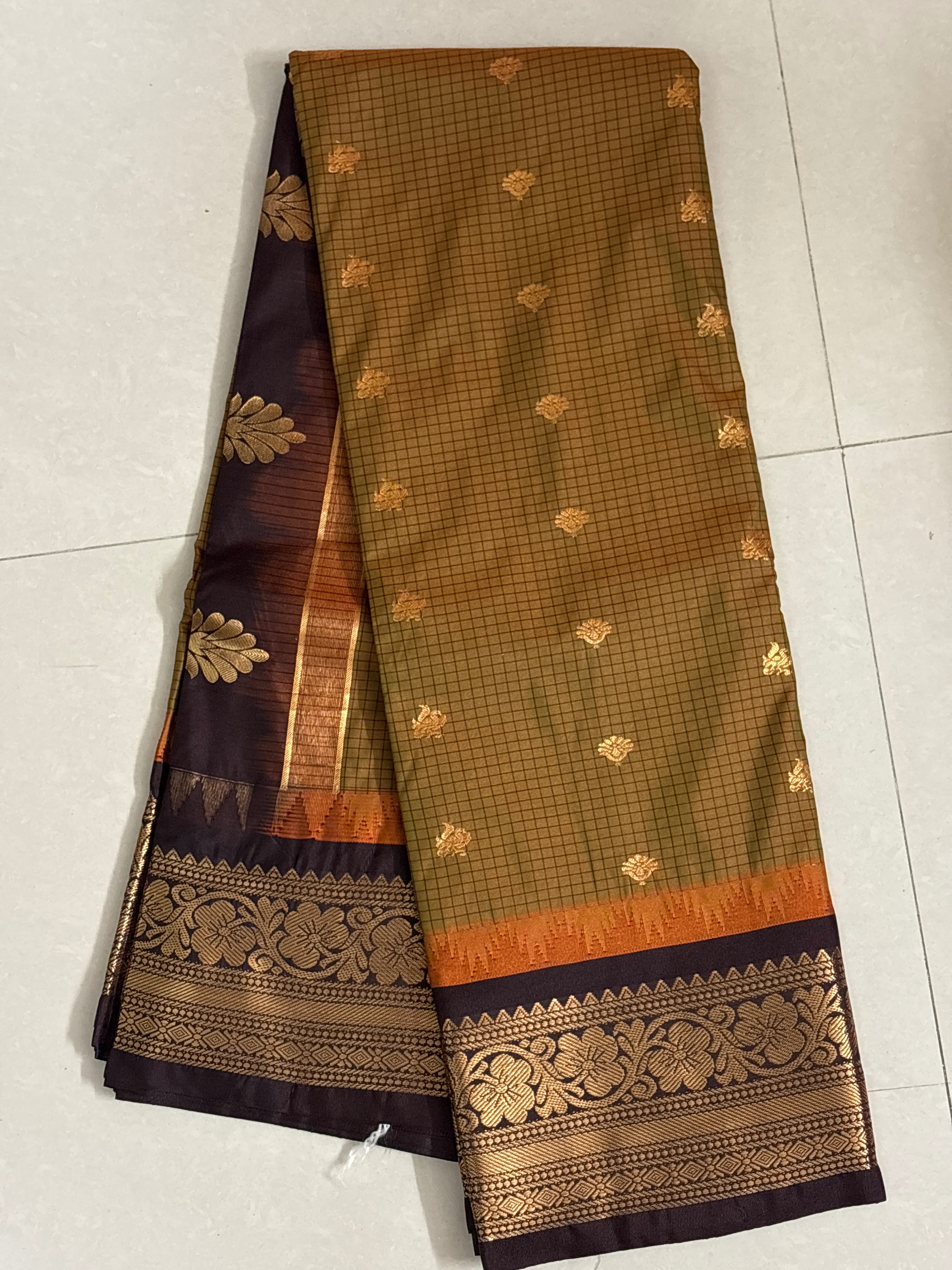 Semi Gadwal