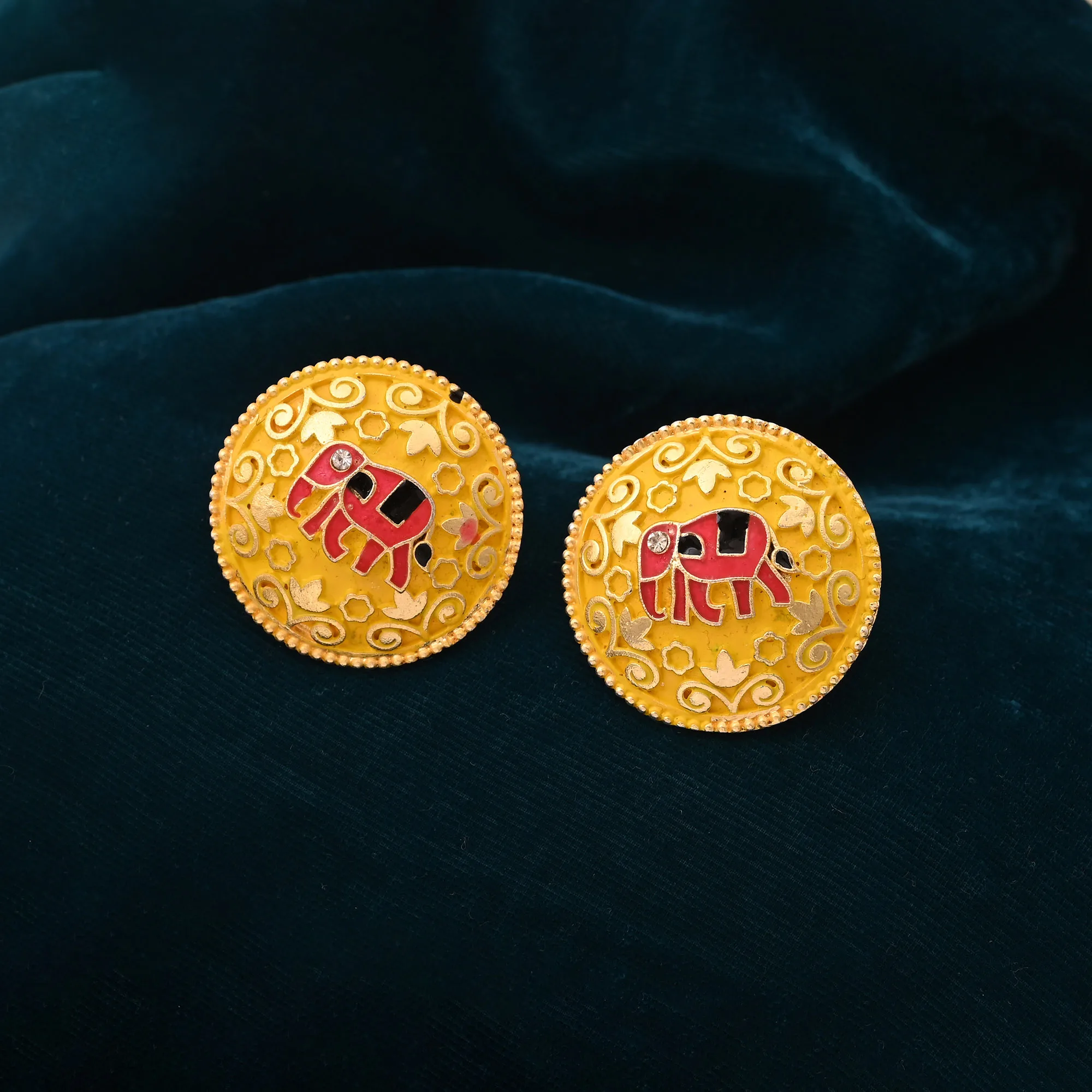 FNMKE106YLW Mustard Yellow Enamel Elephant Round Stud Earrings