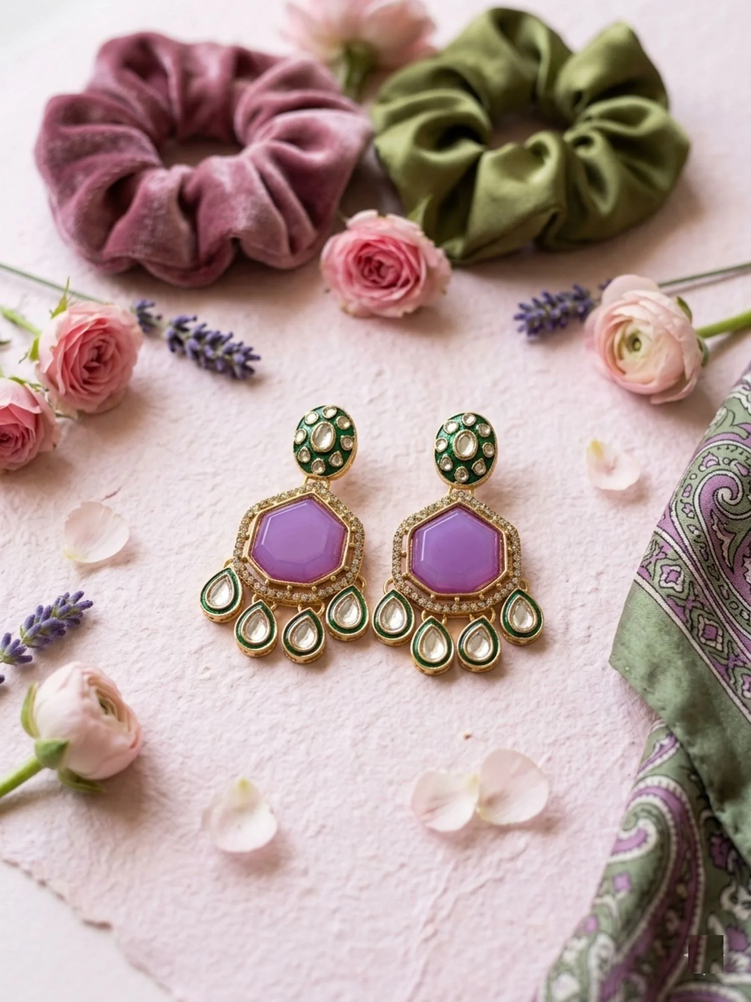 FNKDE108LVN Lavender Kundan Geometric Drop Earrings