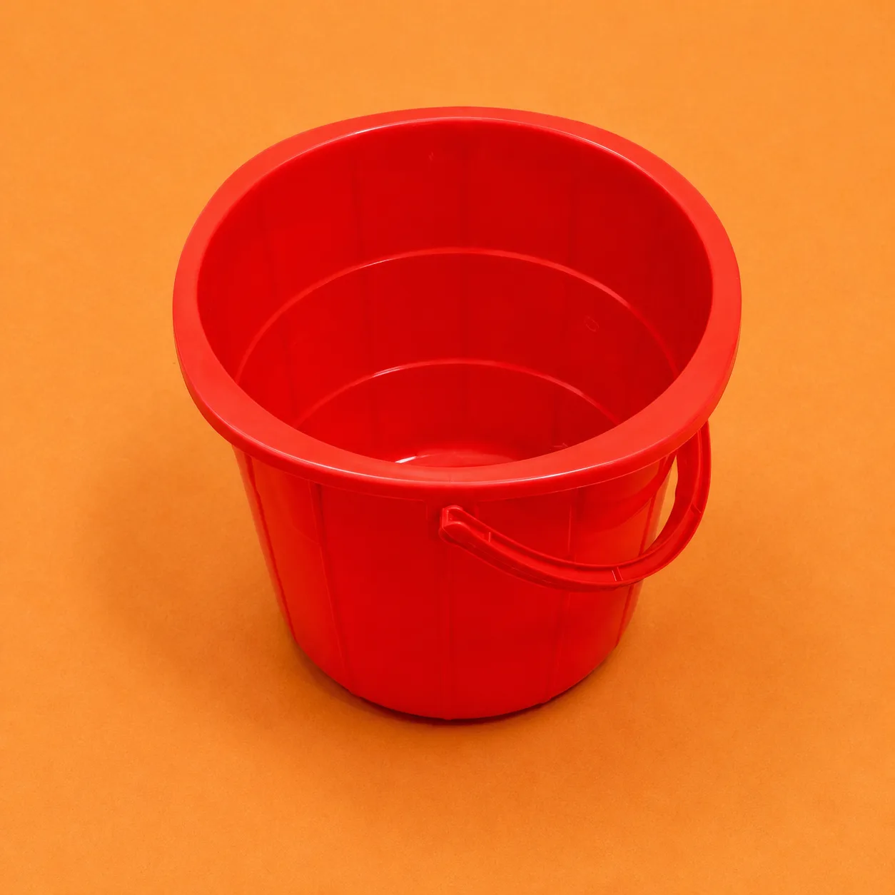 Classic Bucket 16 Litre