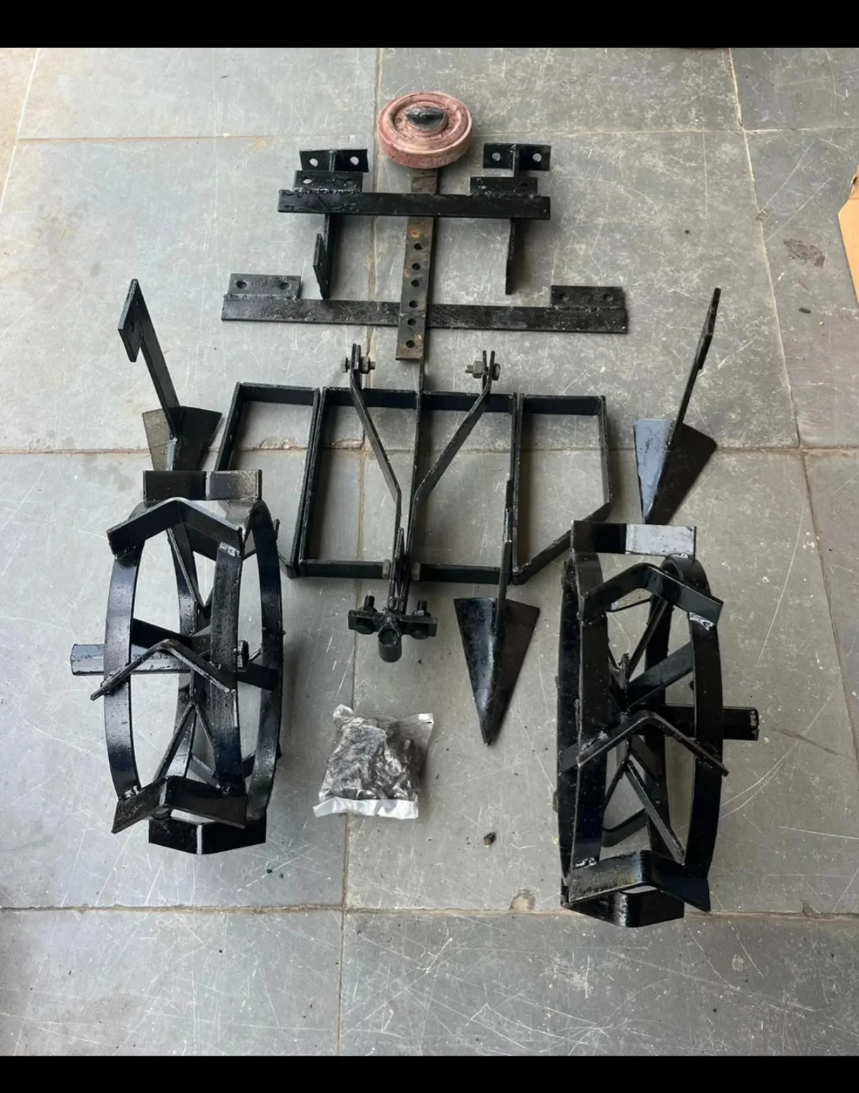 WEEDER ATTACHMENTS WITH CAGE WHEELS
