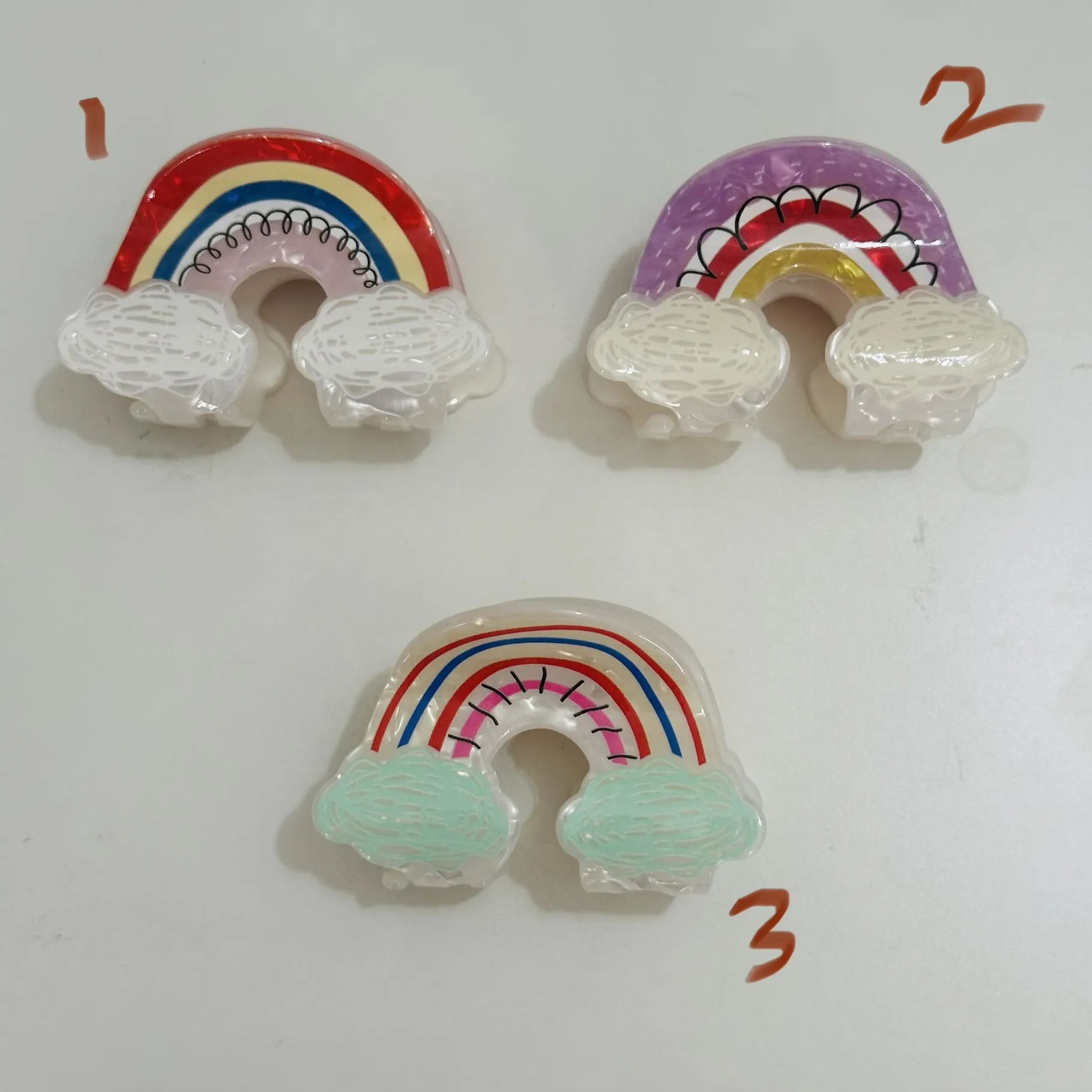 Rainbow claws