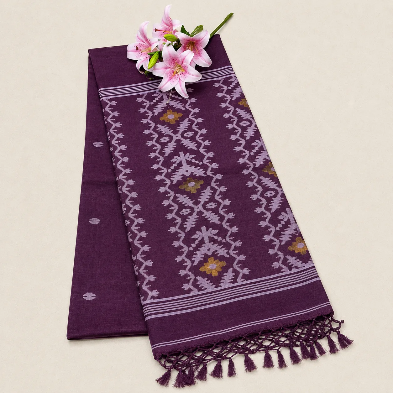 Wine Purple Traditional Motif Saree