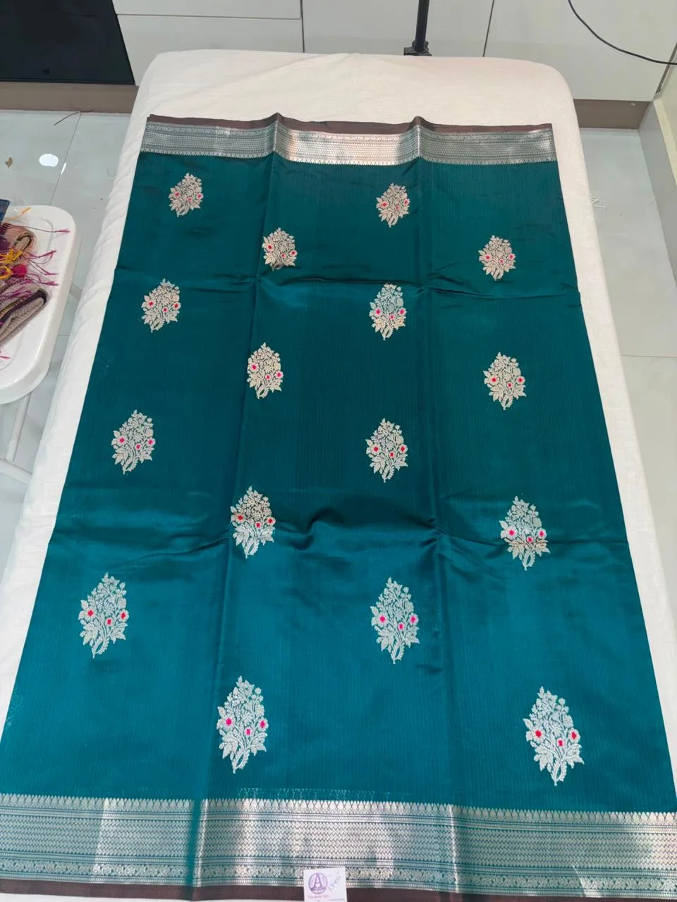 Vintage model pattu