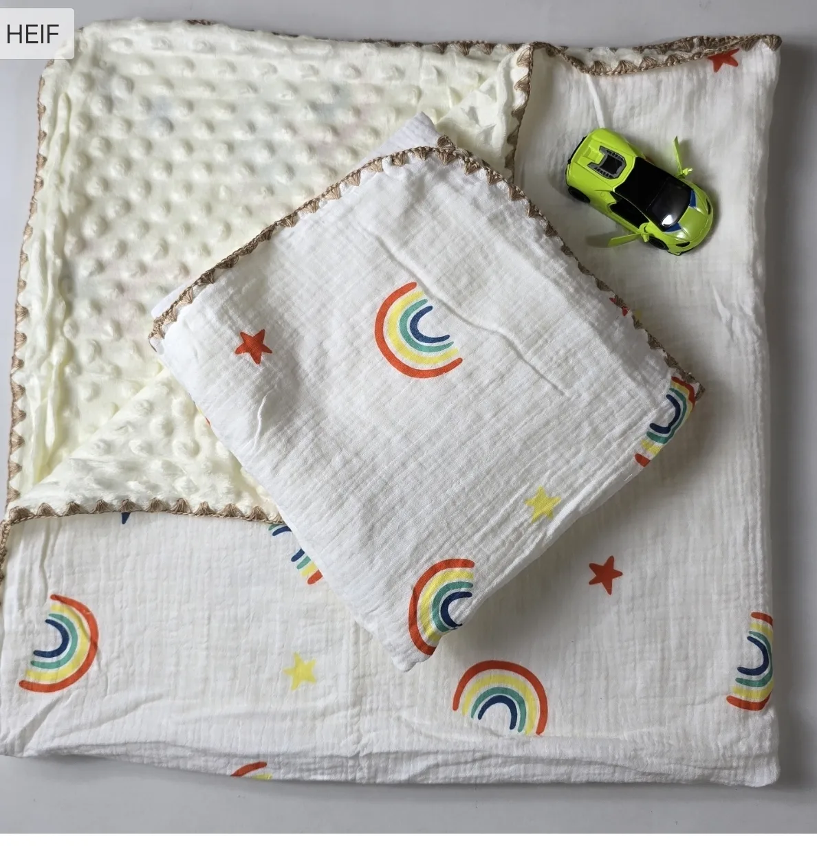 Muslin bubble blanket-Rainbow Print