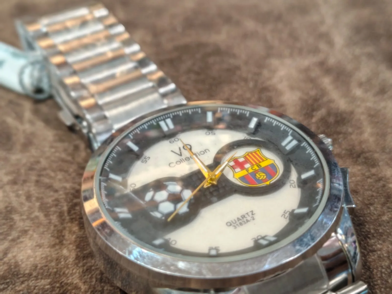 MEN FIFA WATCH COLLAB