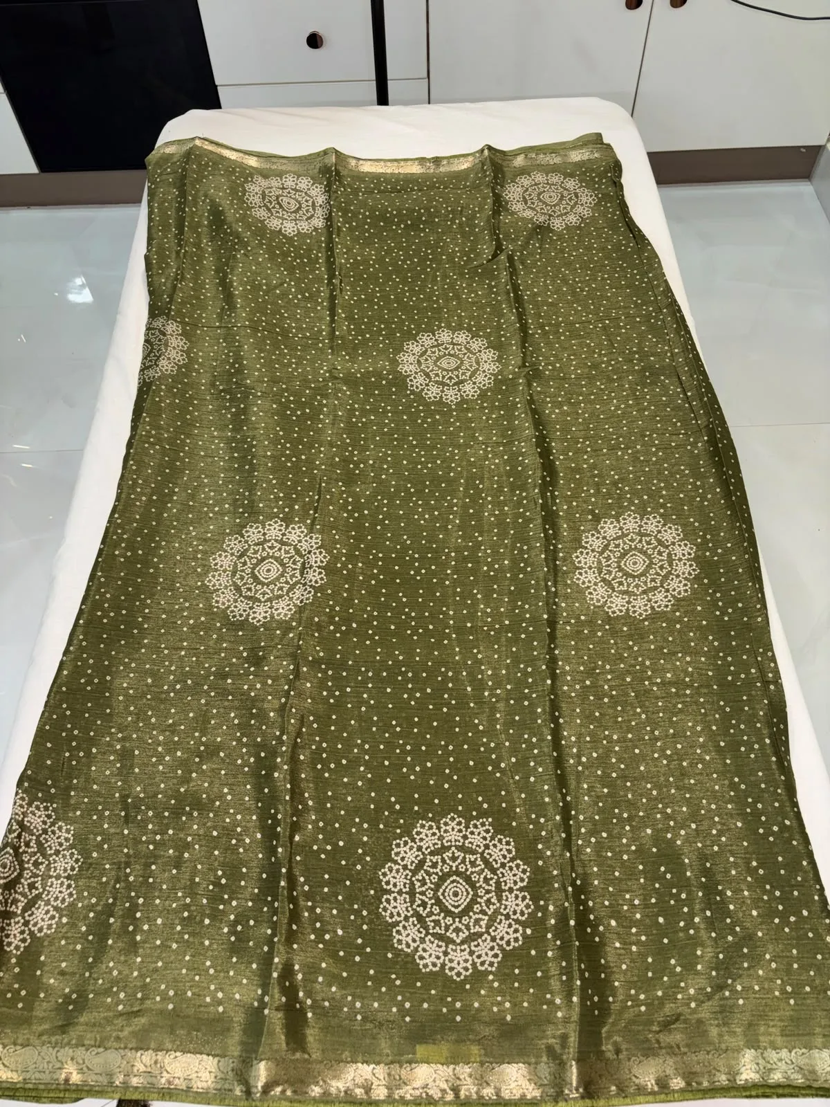 Bandhini saree