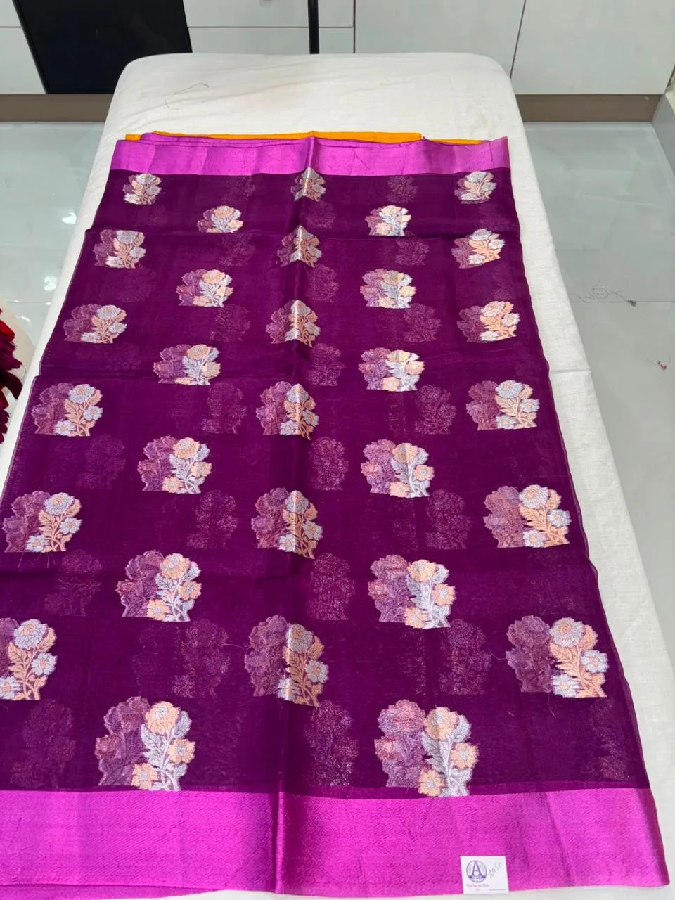 Kora buta saree