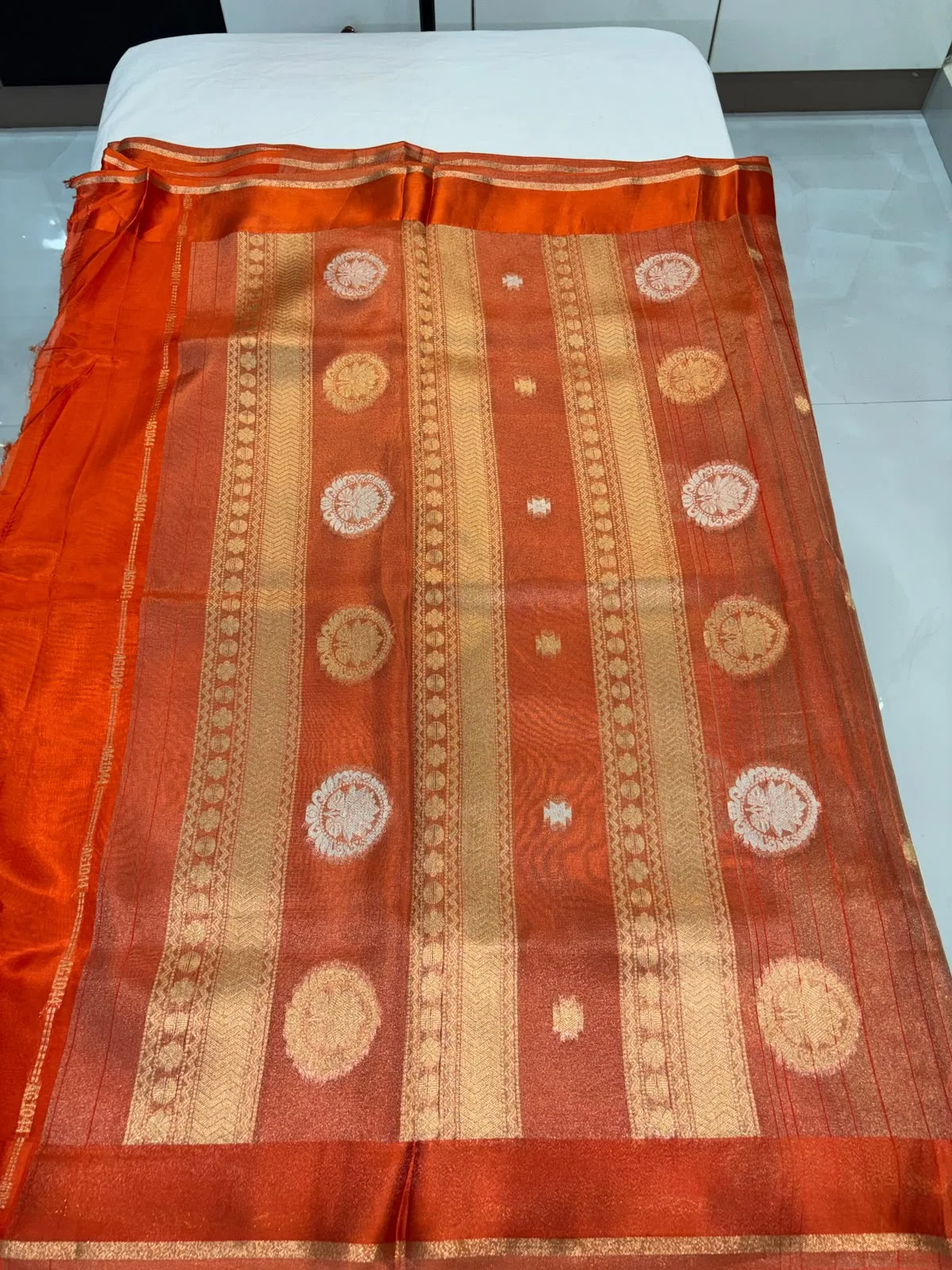 Tissue saree