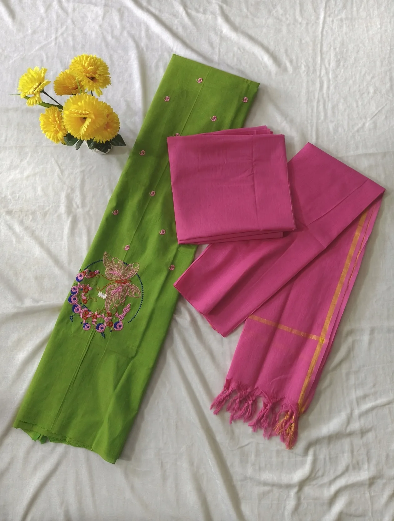 💚 Parrot Green & Rani Pink Floral Embroidery Dress Material