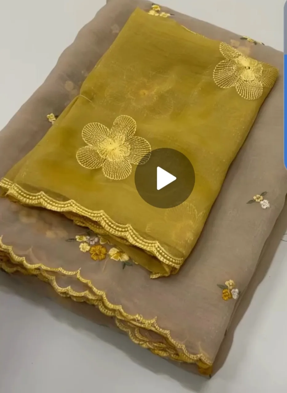 Crunchy silk saree