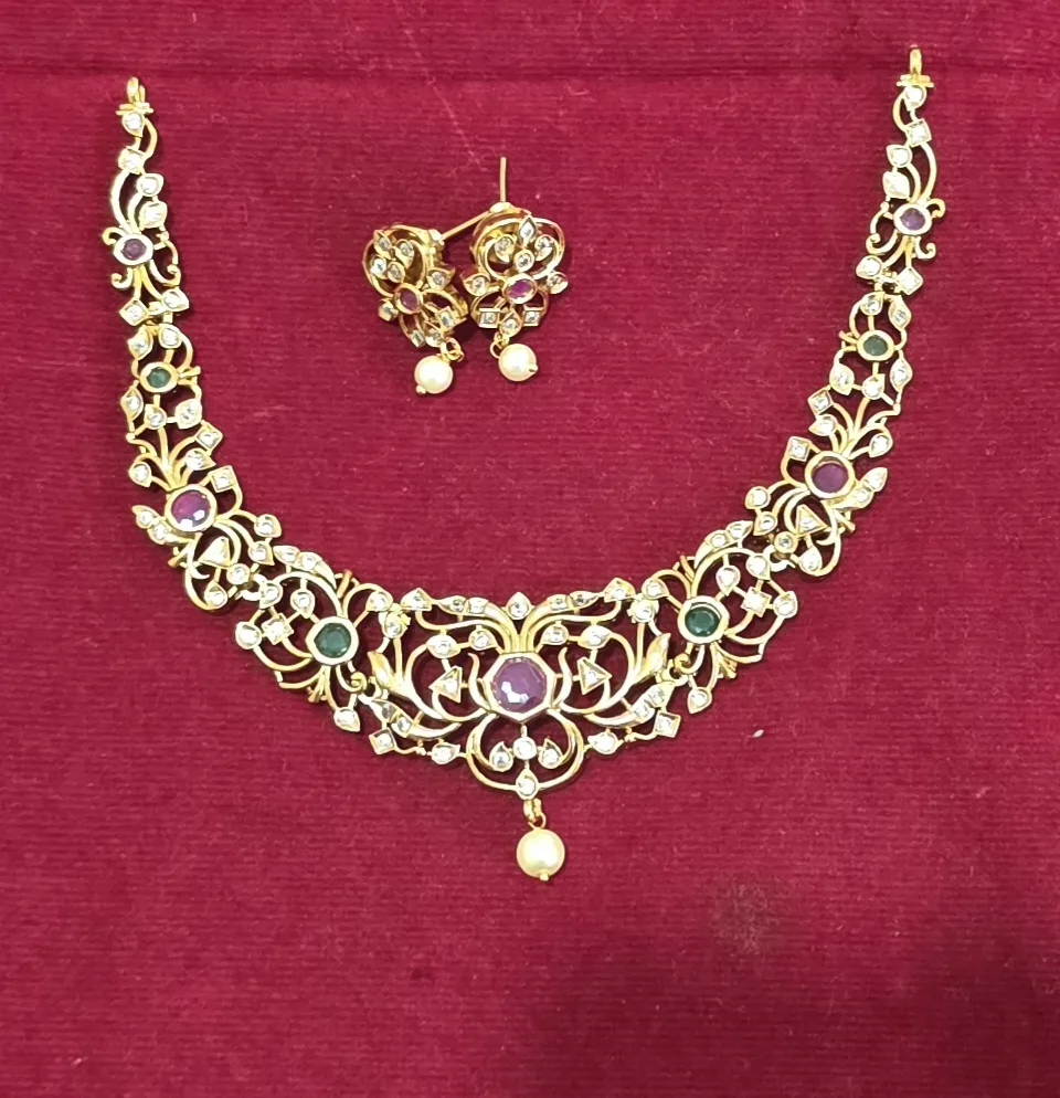 Antique Short Necklace with pearl drops