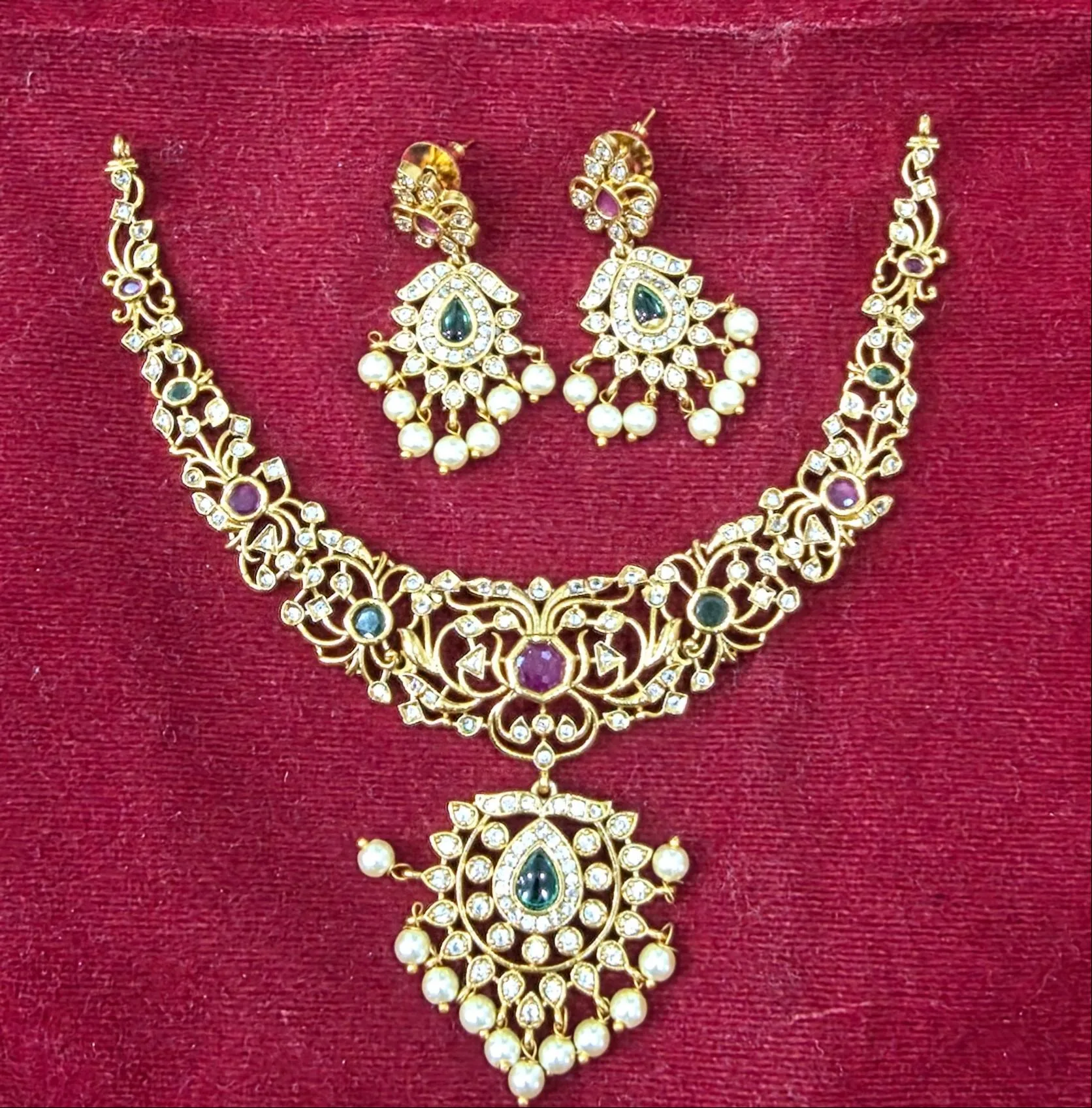 Antique Short Necklace