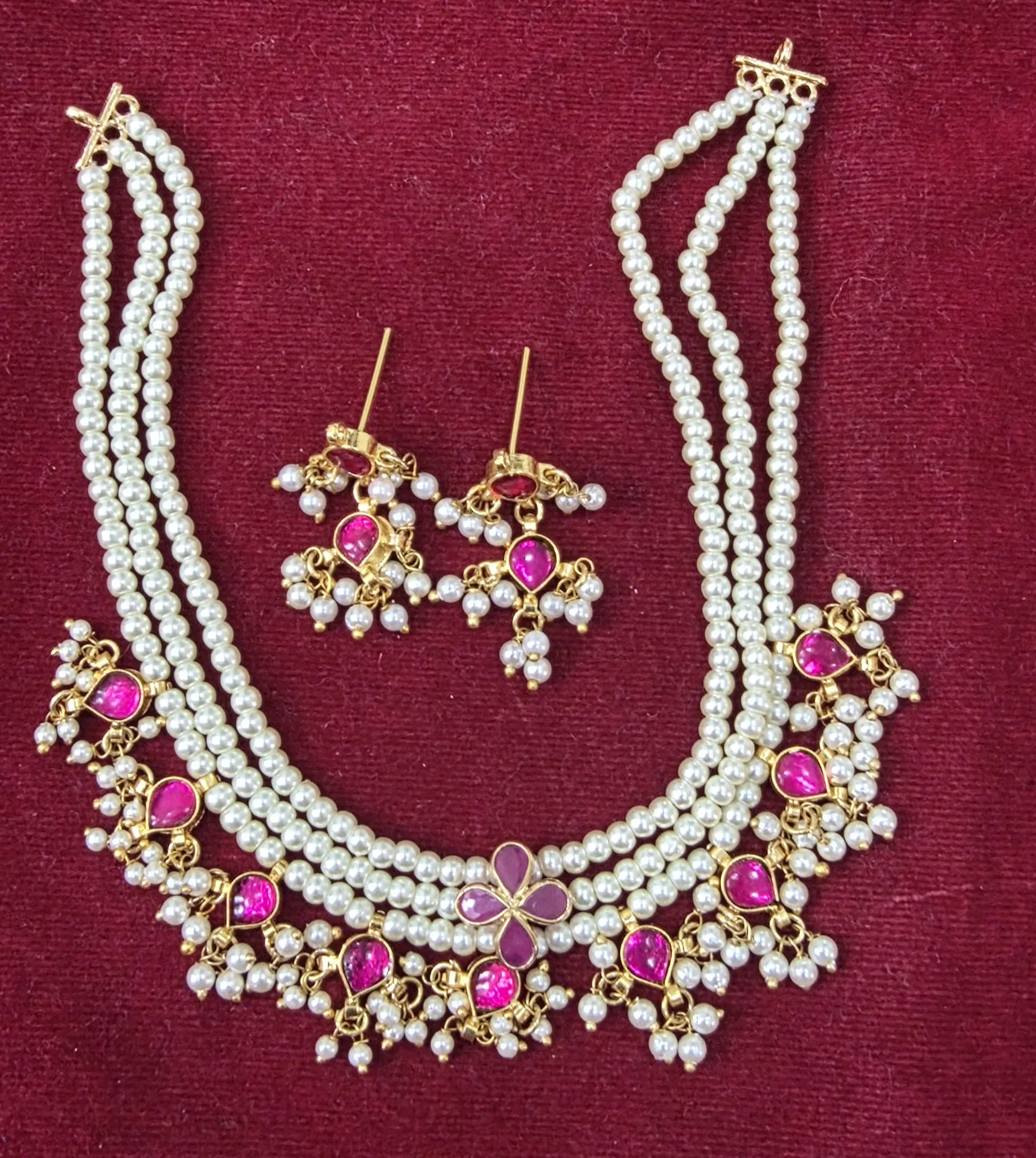 Pink Kundan Pearl Neck Set