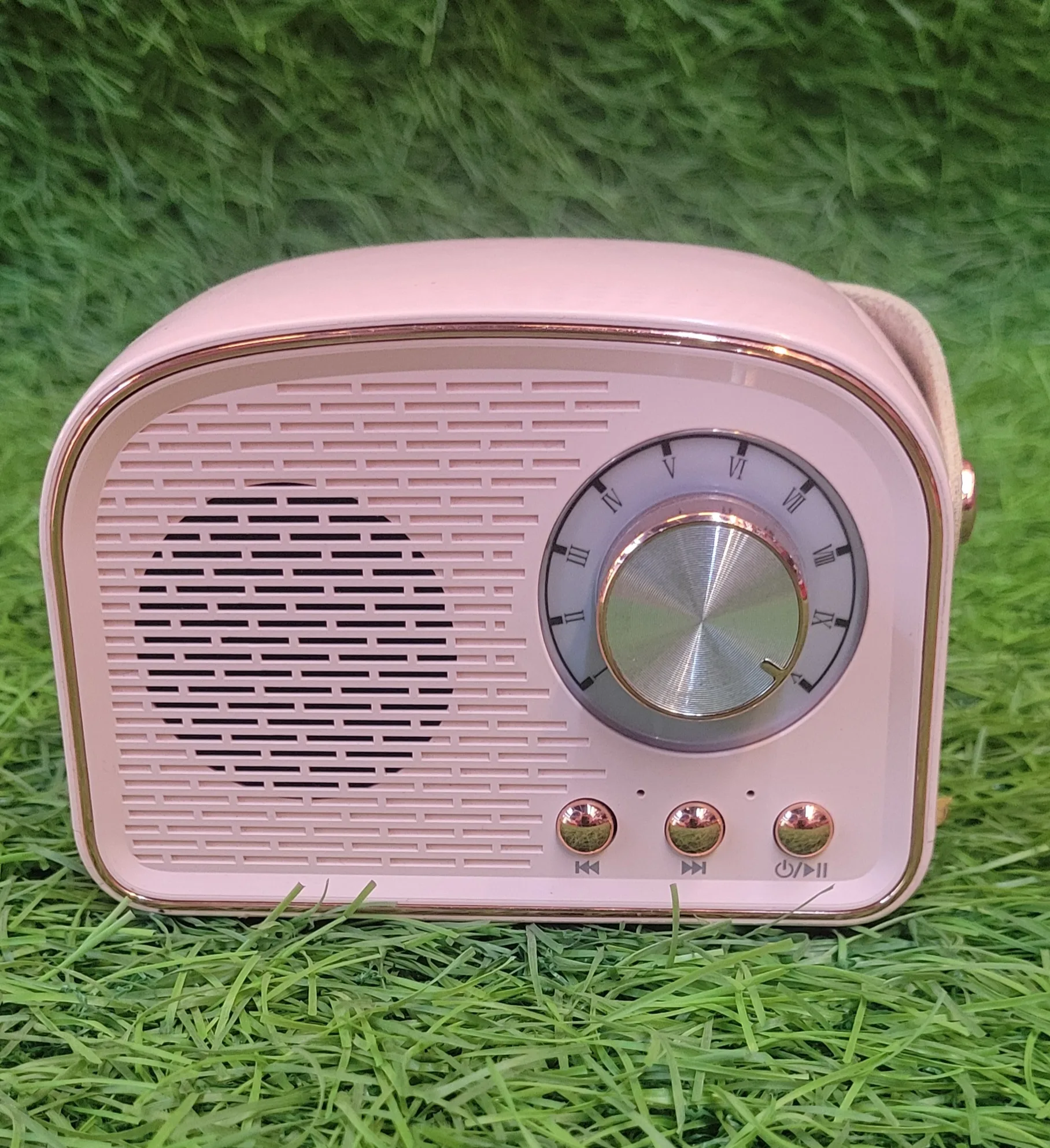 Retro Wireless Speaker
