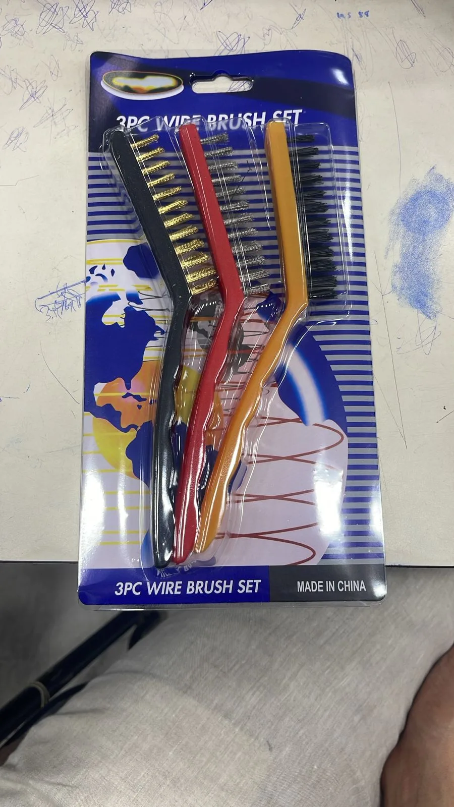 Wire bresh