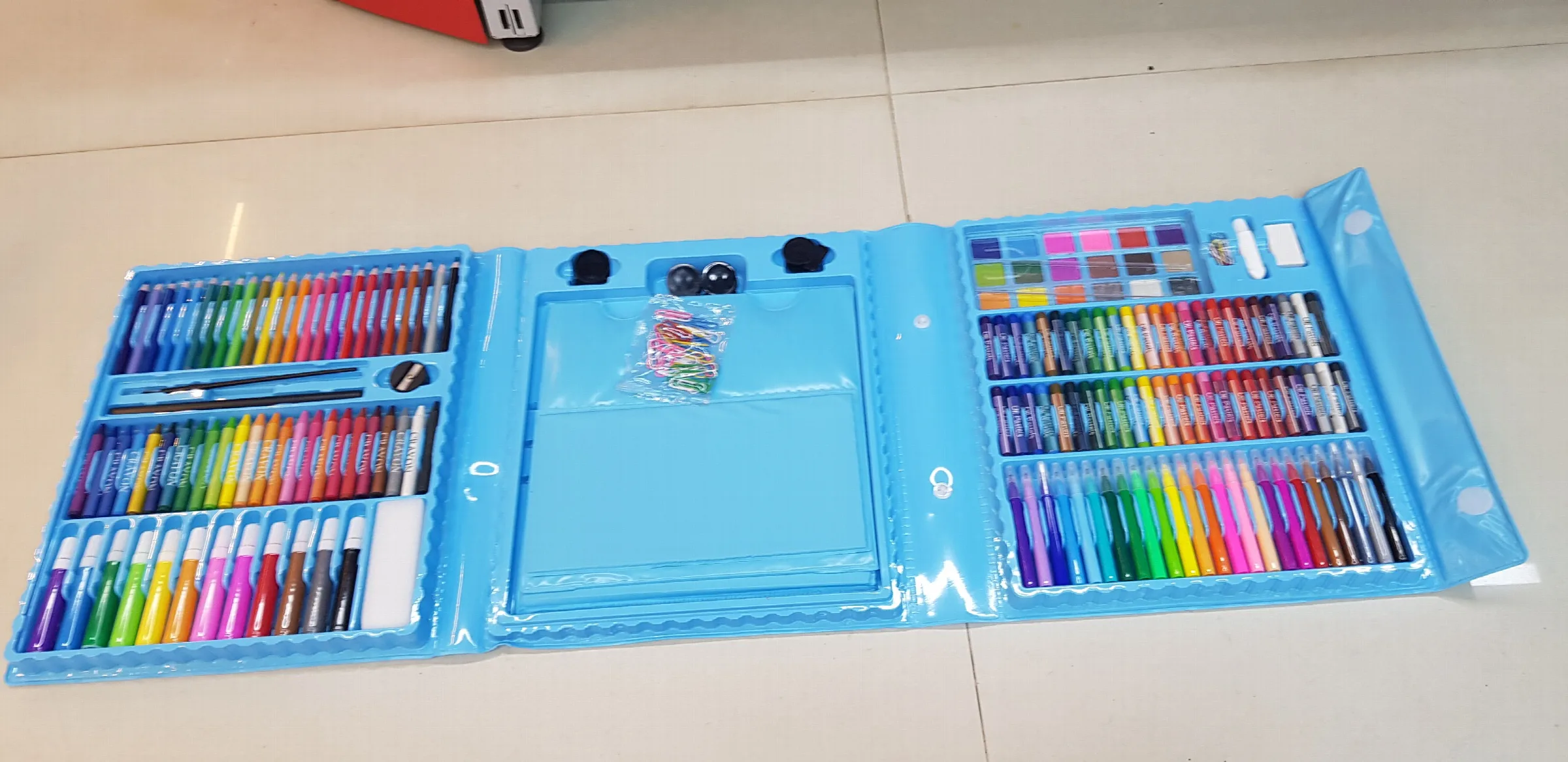 280 PICES ART SET