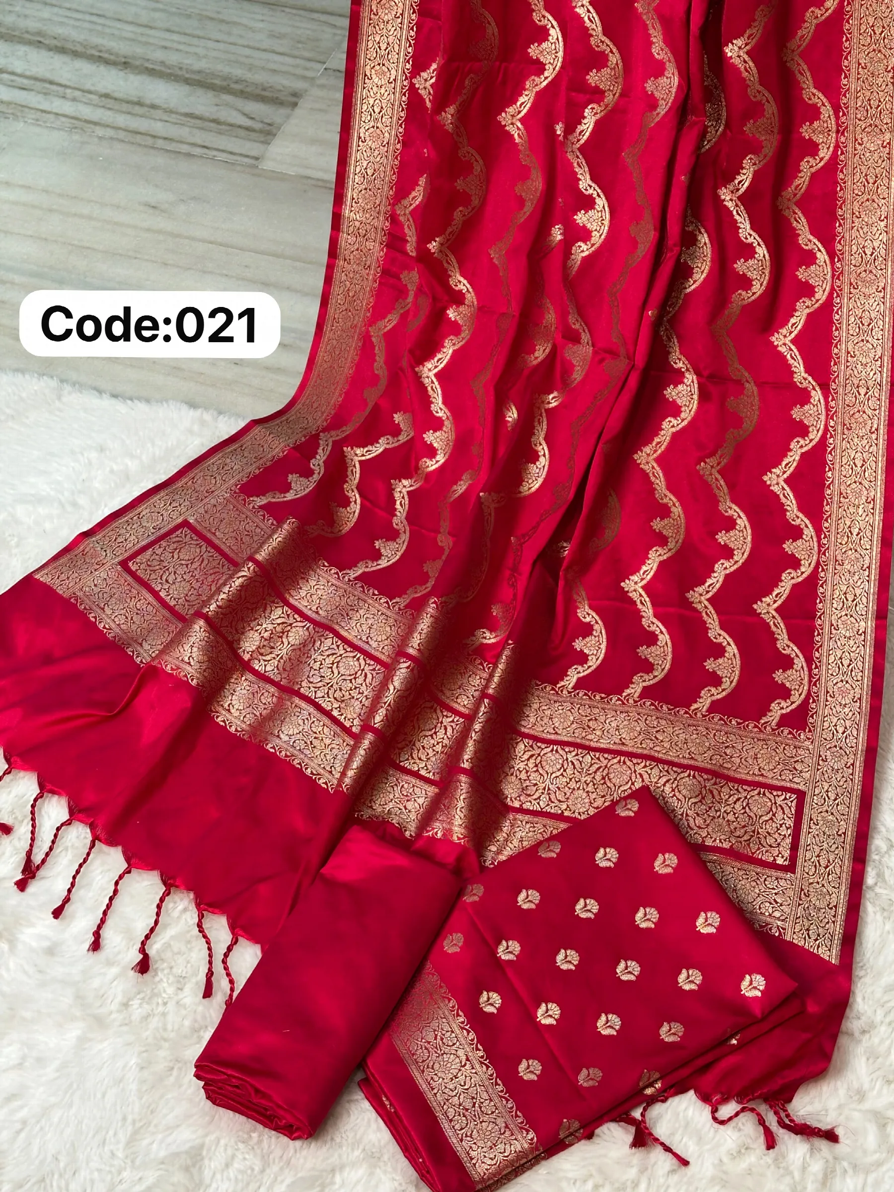 Premium Banarasi Mashru Katan Suit