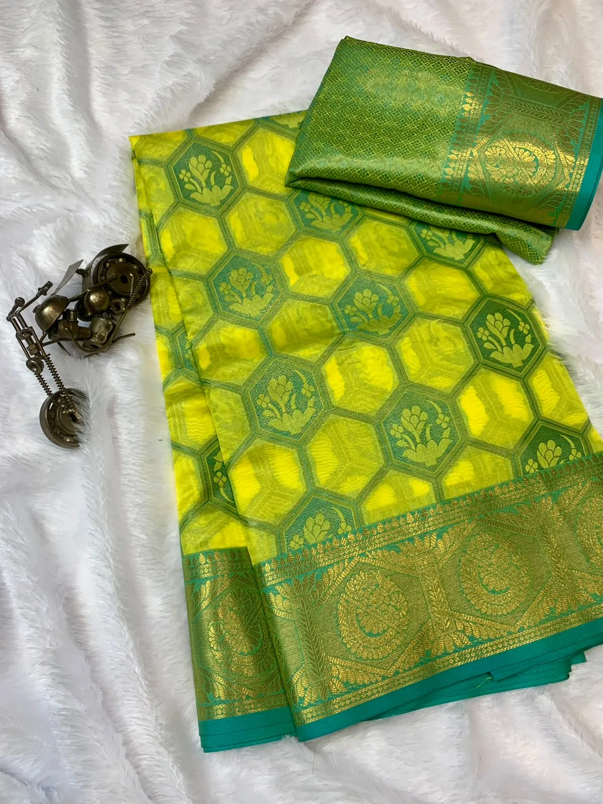 Lime Green Silk Saree with Rich Zari Weaving