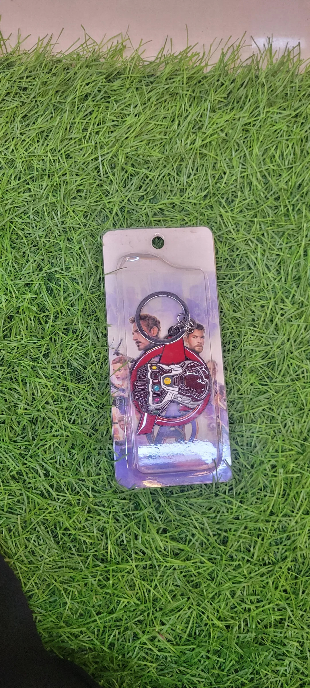 Thanos Infinity Gauntlet / Hand Gauntlet metal keychain