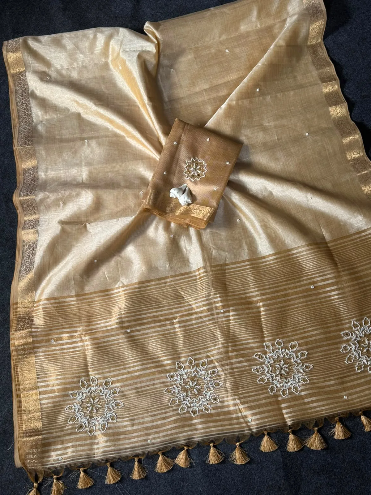 Golden Pure Zari Weaving Trusser Saree with Cut Dana Work