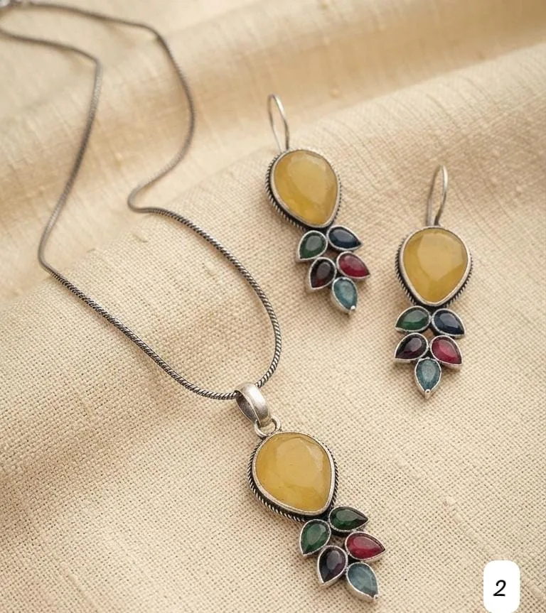Anti-Tarnish Mustard Yellow Stone Pendant Set with Matching Earrings