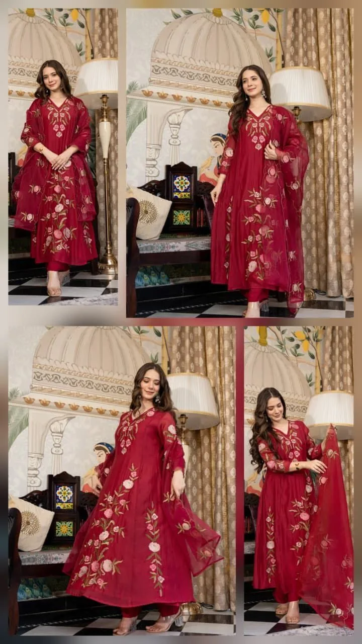 ZilMil Designer Embroidered 3-Piece Muslin Suit Set with Organza Dupatta