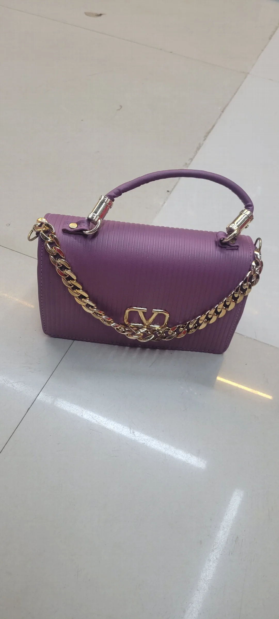 Hand bag