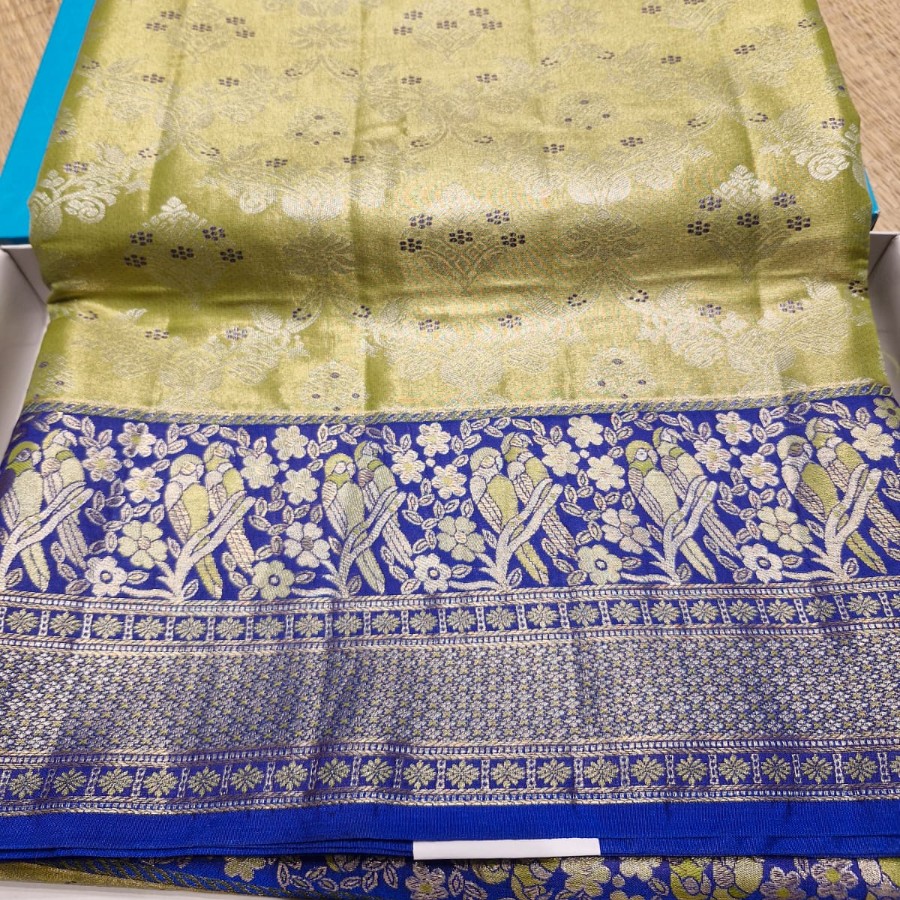Royal Parrot Green Kanjivaram Saree