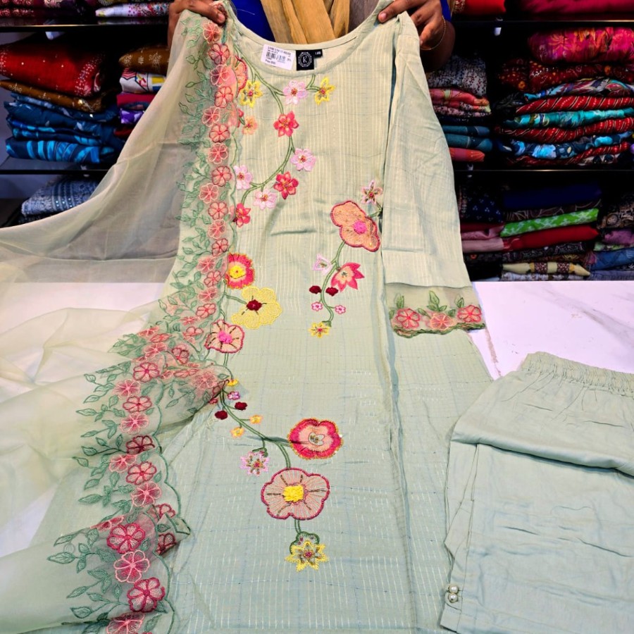 Mint Green Floral Embroidered Kurti 3PC Set with Dupatta