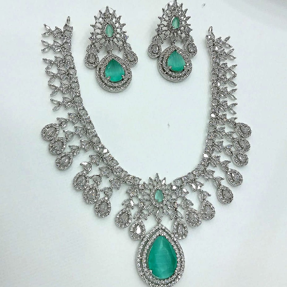 Emerald Drop Diamond Finish Necklace Set