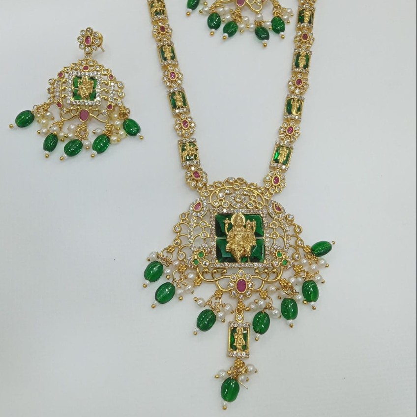 Lakshmi Temple Emerald Pendant Haram Set