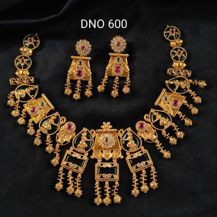 Heritage Temple Dance Necklace Set