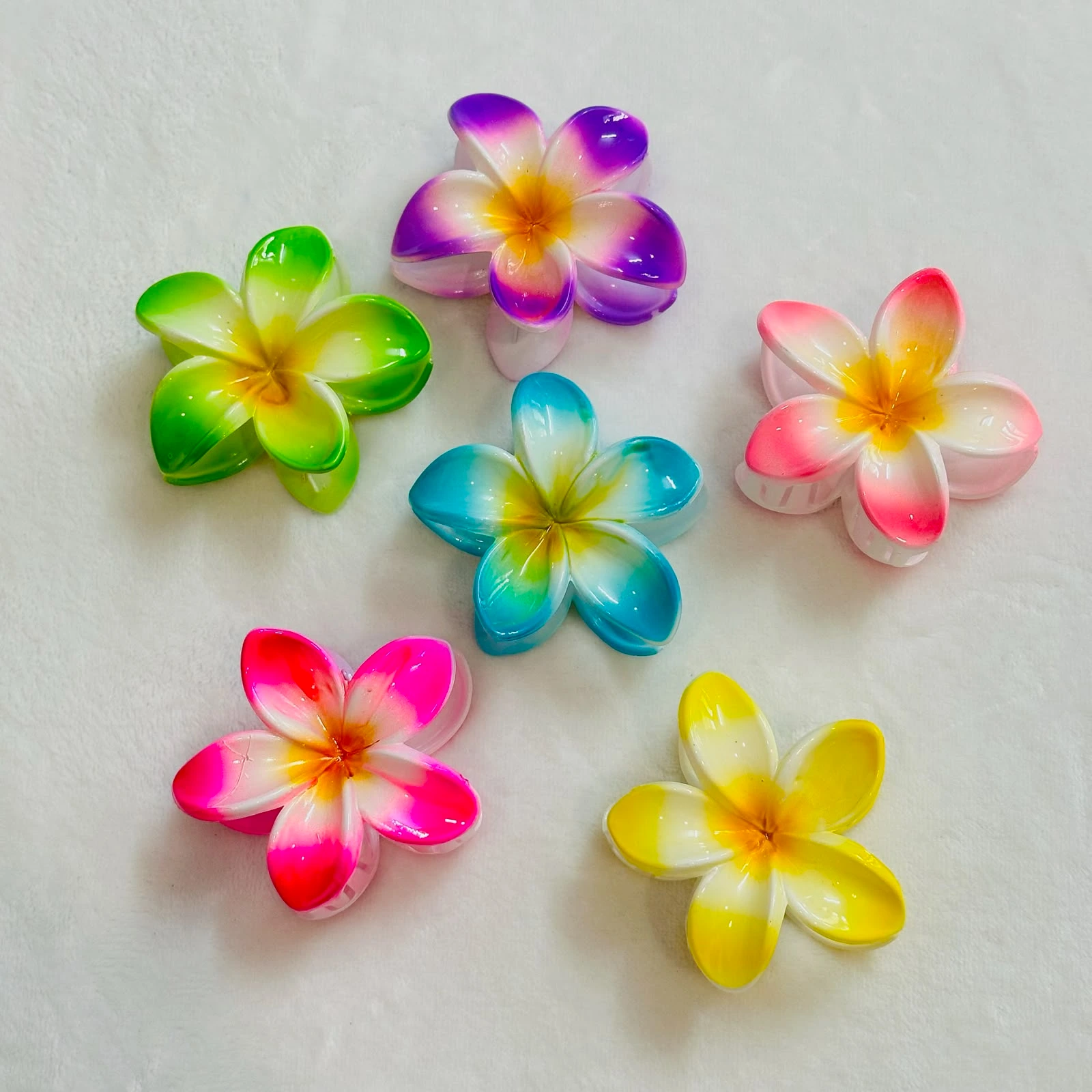 Glossy Plumeria Flower Hair Clutcher Clips