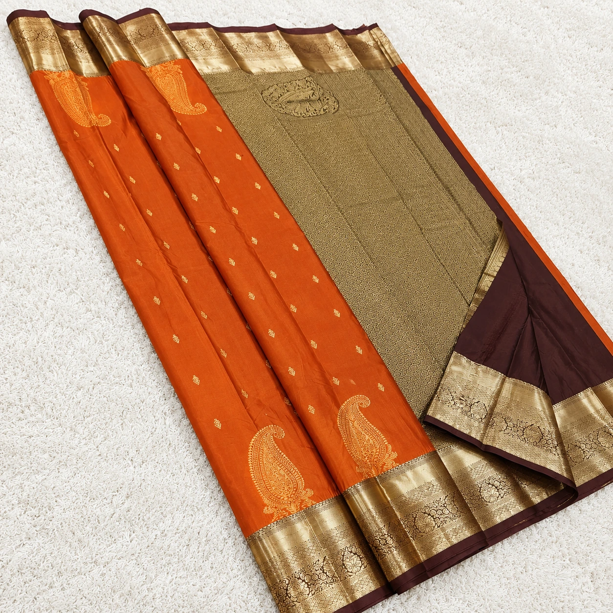 Semi Kanchipuram silk saree