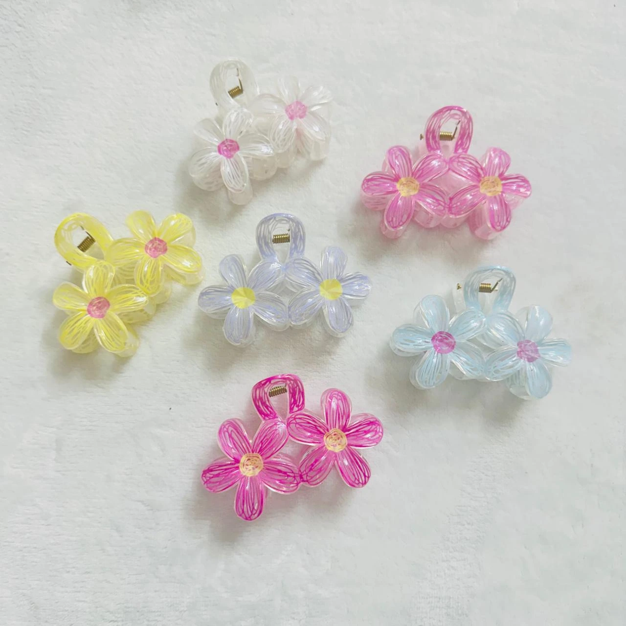 Double Flower Transparent Hair Clutcher